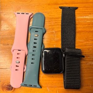 Apple Watch Series 5 40mm Space Gray